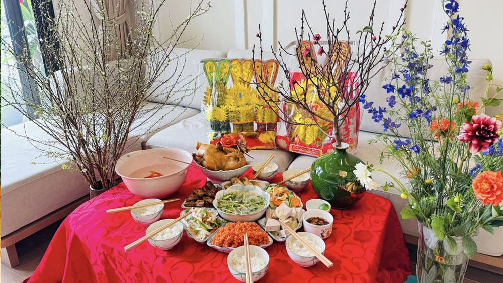 Bày biện lễ vật cúng Ông Công Ông Táo