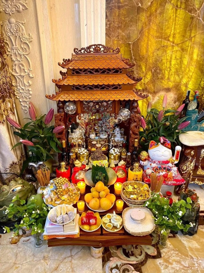 Bày trí bàn thờ Thần Tài Thổ Địa ngày vía Thần Tài 10 âm lịch hàng tháng